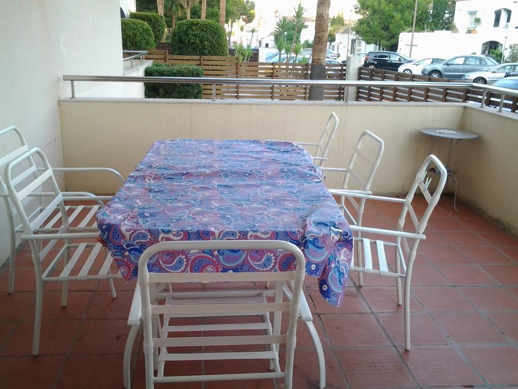 RVHotels Port Canigó Roses Quarto foto