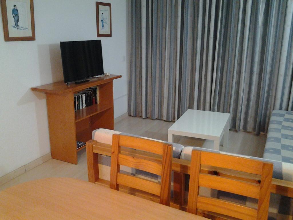 RVHotels Port Canigó Roses Quarto foto